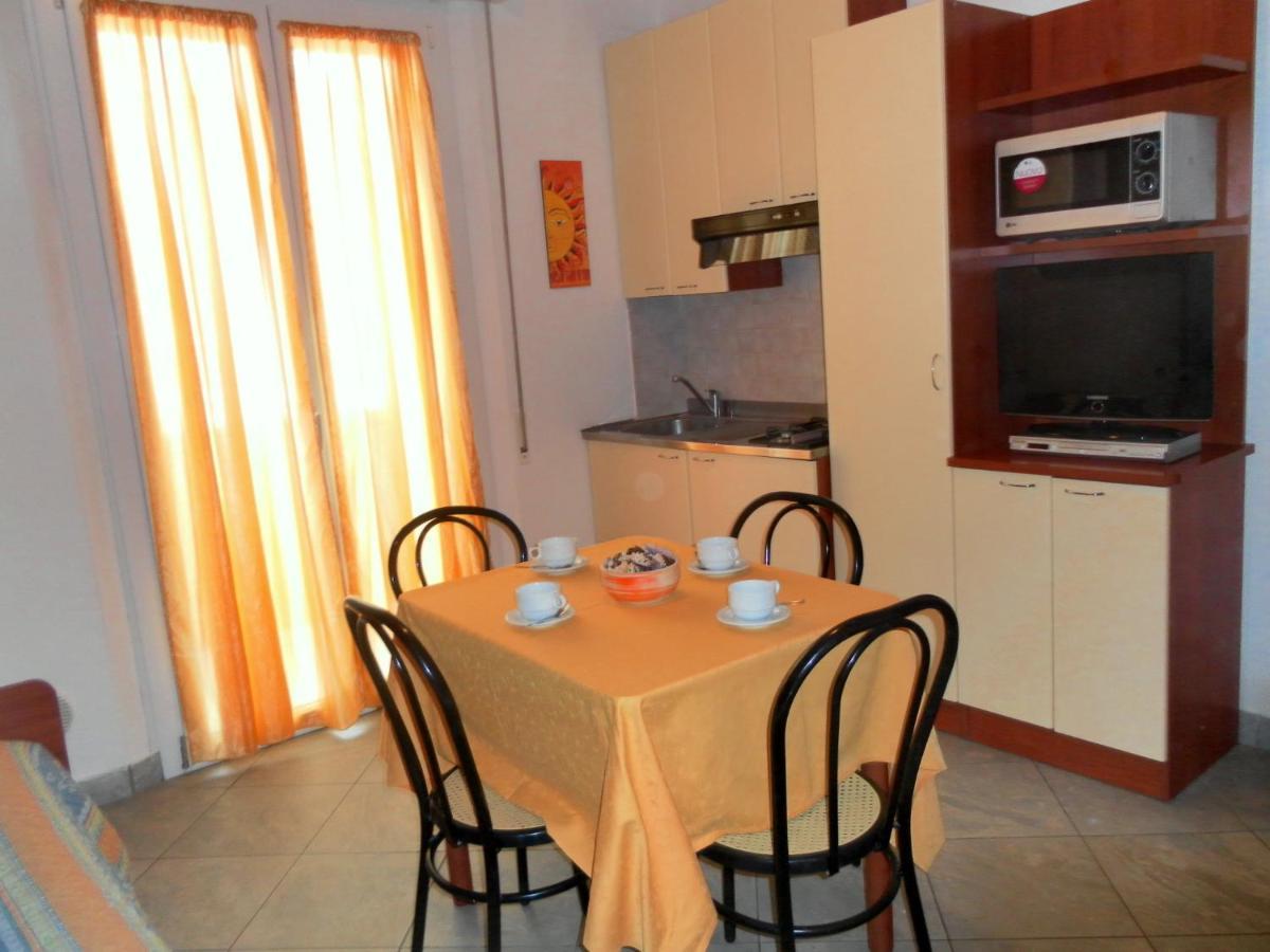 Residence Buena Vista Ріміні Номер фото