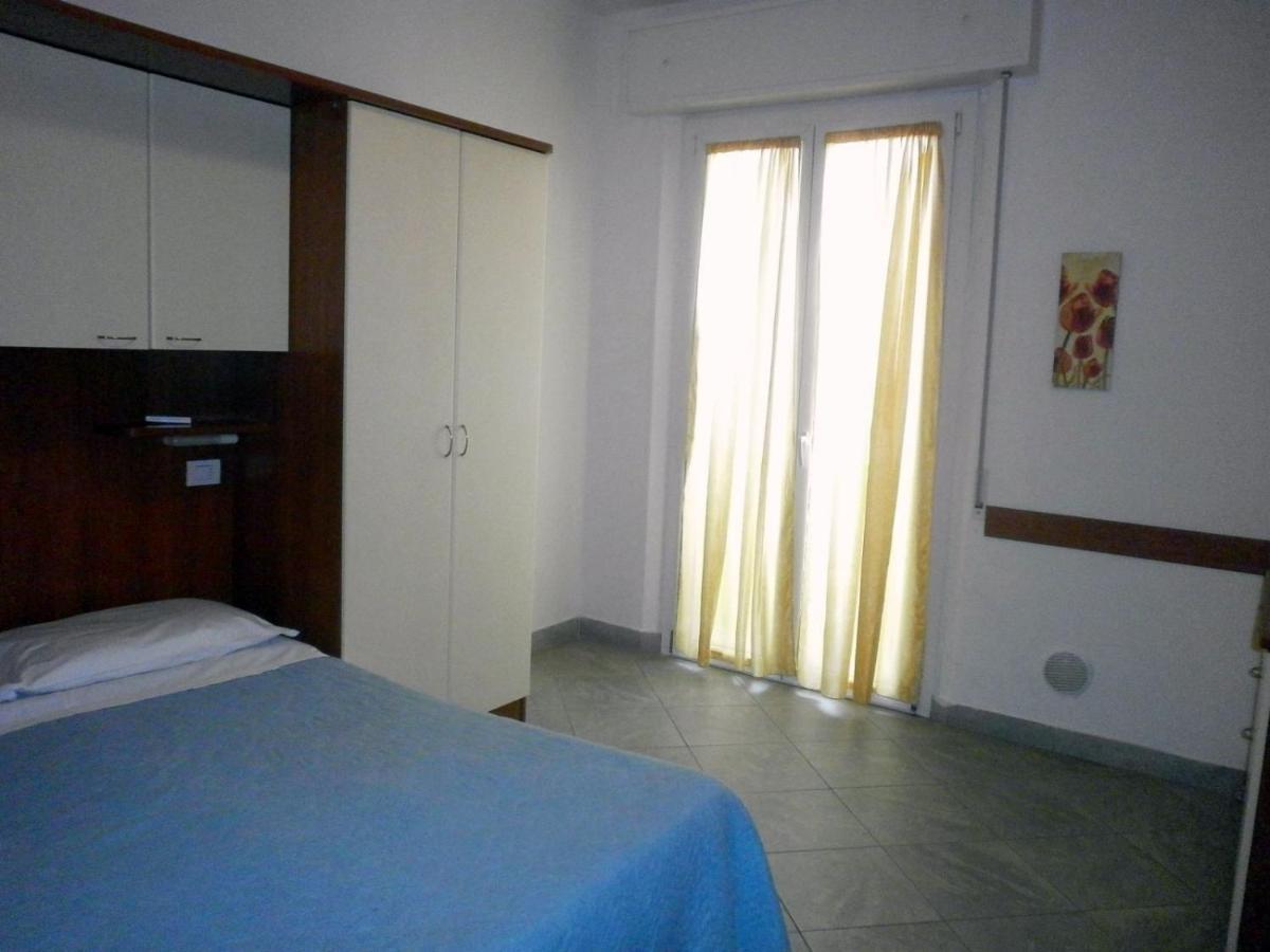 Residence Buena Vista Ріміні Номер фото