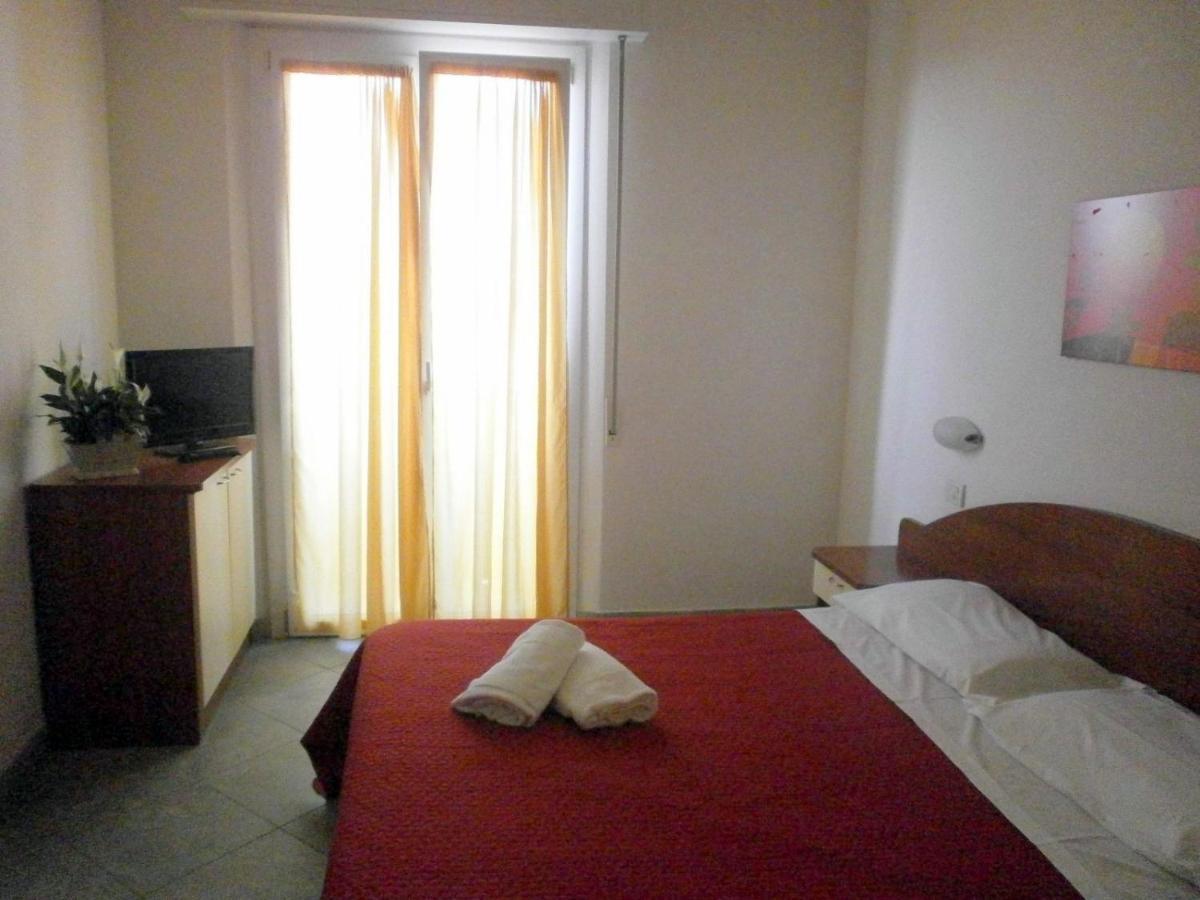 Residence Buena Vista Ріміні Номер фото