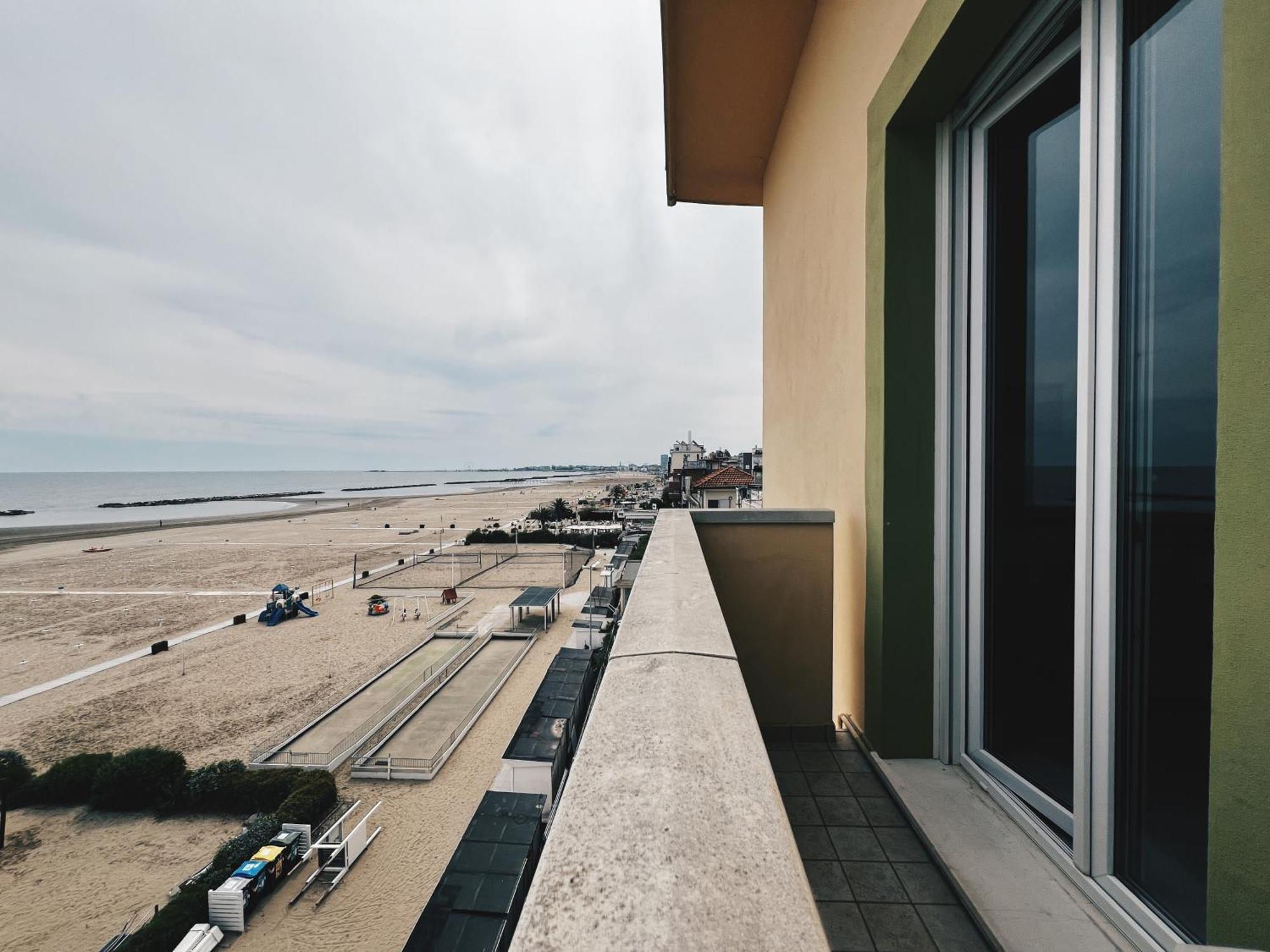 Residence Buena Vista Ріміні Екстер'єр фото